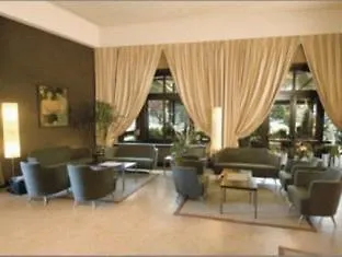 Giardino 3* Арона