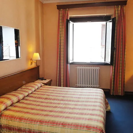 Giardino Hotell Arona