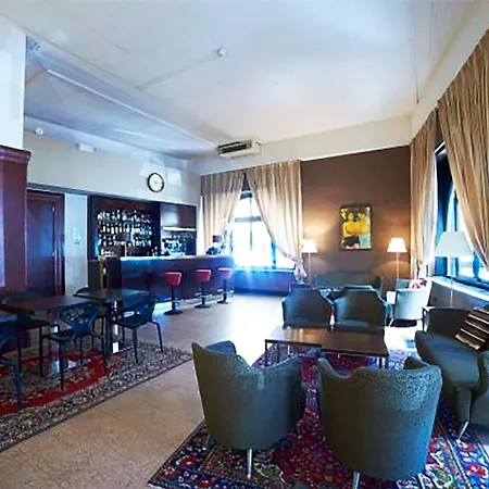 Giardino ホテル 3*