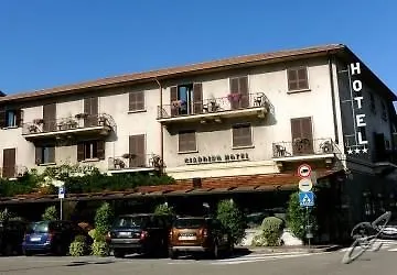 Giardino Arona